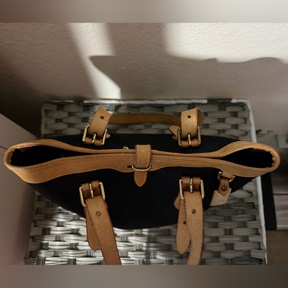 Dooney & Bourke Vintage Black Canvas & Natural Vacchetta Leather Tote - Picture 4 of 16